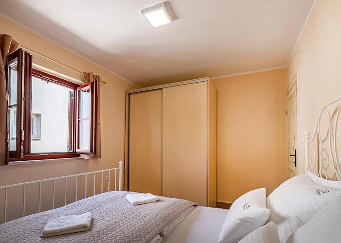 Tiffany Дом отдыха *