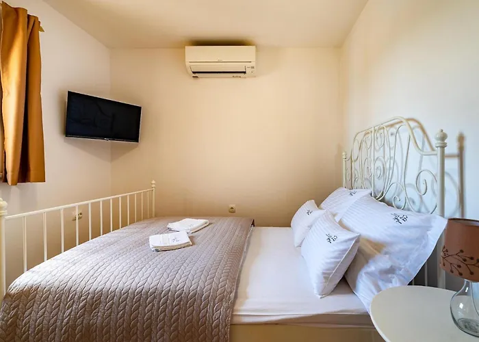 Tiffany Holiday home *